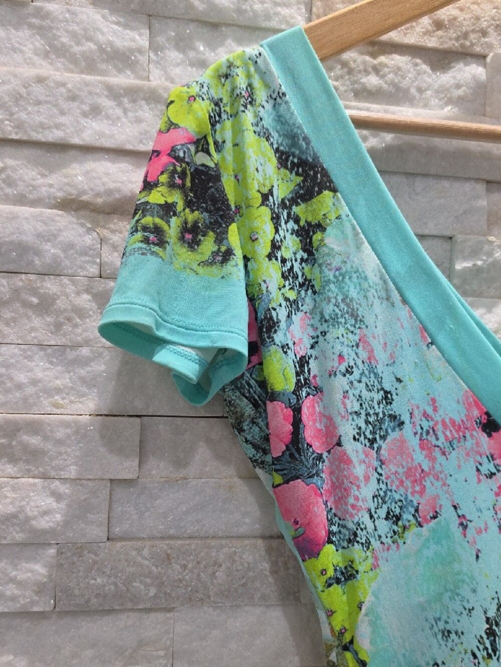 Roberto Cavalli Aqua Floral V-Neck Short Sleeve Tunic - Picture 7 of 9